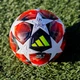Футбольний мʼяч Адідас Champions League Ліга Чемпіонів 2025 Червоний Код: 130-5 - изображение 3