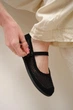 Женские замшевые туфли-сеточка PARADIZE SHOES черного цвета с пряжкой-регулятором сбоку 41 размер (стелька 27,3 см) - изображение 2