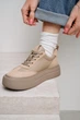 Женские демисезонные кеды PARADIZE SHOES из темно-бежевой кожи с замшевыми вставками на высокой подошве в цвет верха 38 размер (стелька 24,6 см) - изображение 2