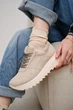 Демисезонные замшевые кроссовки PARADIZE SHOES светло-бежевого цвета на высокой подошве 38 размер (стелька 25,1 см) - изображение 2