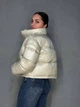 Куртка женская Lady Yep 10015 короткая глянцевая пуффер 42 перламутровый беж - изображение 2