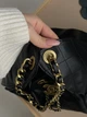 Сумка жіноча Chanel шкіряна 1 відділення бокові кишені на магнітах шнурок чорна 33×26×15 см (Premium-A132) - зображення 2