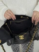 Сумка жіноча Chanel шкіряна 1 відділення бокові кишені на магнітах шнурок чорна 33×26×15 см (Premium-A132) - зображення 5