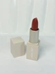 Помада Rose Inc Satin Lipstick Enigmatic, обʼєм 1,2 г - зображення 1