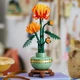 Конструктор LEGO Botanicals Хризантема 278 деталей (10368) - изображение 7