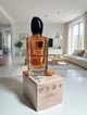 Giorgio Armani Sì духи женские, классический шипровый шлейф с чёрной смородиной, фрезией и ванильными аккордами - изображение 2