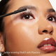 Туш для об'єму та подовження вій Kulfi Badi Lash Smudge Proof Volumizing Tubing Mascara 10 мл - зображення 2
