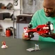 Конструктор LEGO Icons Ferrari F2004 та Michael Schumacher 735 деталей (11375) - зображення 10