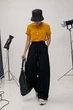 Однотонная трикотажная футболка цвет горчичный размер ONE SIZE FL_003003 - изображение 3