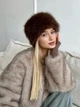 Женская шапка из искуссвенного меха FURGLAM коричневая с подкладом - изображение 2