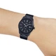 Чоловічий годинник Casio MTP-VD03B-1AUDF з фактурним циферблатом - изображение 3
