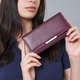 Женский кожаный кошелек Visconti R11 Paloma Plum Multi — Натуральная кожа, RFID-защита, 18 см, Сливовый (сиреневій) - изображение 2