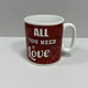 Кухоль керамічна 800 мл d-11,1 см, h-12,6 см ALL YOU NEED IS LOVE XXL Olens 527 / 3453 ЧЕРВОНА - зображення 1