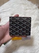 Кошелек Goyard черно-рыжего цвета 11 × 9,7 см - изображение 2