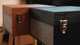 Вініловий програвач Audizio Fremont Wood на ніжках, Bluetooth IN/OUT, вбудовані динаміки, фонокоректор і підсилювач, ретро програвач платівок у дерев’яному корпусі, музичний центр для дому - зображення 10