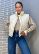 Жилетка женская Lady Yep 9039 стеганная короткая вставка из экокожи на спине 46 молочная - изображение 3
