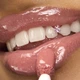 Увлажняющая блеск-масло для губ Lancome Idole Juicy Treat Lip Oil Gloss 33 idole nude, тестер - изображение 3