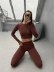 Спортивний жіночий костюм Hot з імітацією білизни для фітнесу та йоги (рашгард + легінси) з подвійним Push Up Однотонний L Шоколад (JQ05L) - зображення 2