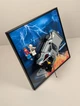 Арт Тримач Рамка на Стіну або Полицю 25x25 см. для Вашого Конструктора Speed Champions Time Machine from Back to the Future / Часоворот із фільму «Назад у майбутнє» (77256) - зображення 6