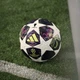 М'яч для футболу Adidas Finale 2026 Budapest OMB (арт. JX9077) - зображення 5