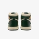 Кроссовки женские Jordan Wmns Air Jordan 1 Retro Hi Og 37.5 Белый FD2596-101 - изображение 10