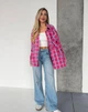Рубашка в клетку женская One size Малиновая (L49829) - изображение 4