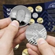 50 пенсов, остров Вознесения, 2025 – Посеребренная монета "85-я годовщина битвы за Британию". Законное платежное средство (50187) - изображение 6