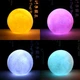 Світильник міні нічник на батарейках Magic 3D Moon Lamp RGB зі зміною кольорів - изображение 5