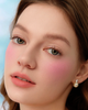 Румяна Flower Knows (Флавер Ноуз) Bunny Garden Embossed Blush - 5 g. - S02 Berry Bunny - изображение 3