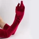 Оксамитові довгі рукавички honey fashion accessories xs/s/m малиновий (30к005) - изображение 5