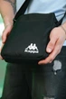 Универсальная сумка-мессенджер через плечо вместительная из прочной ткани с карманами - изображение 2