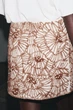 Коротка спідниця zw collection з квітковою вишивкою Zara 2903/246 L Молочна/Коричнева (02903246086L) - изображение 3