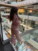 Костюм с брюками клеш и кофтой на молнии с розовым лампасами 110 см - изображение 8