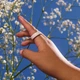 Смарт-кольцо Oura Ring 4 Ceramic Size 8 Cloud (JZ90-57460-08) [158757] - изображение 3