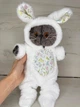Мягкая игрушка Basik&Co Кот Басик в меховом комбинезоне 35 см - изображение 3