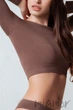 Tоп-лонгслив бесшовный с длинным рукавом Giulia Crop Top DEEP TAUPE S/M Тауп - изображение 6