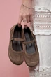 Элегантные балетки PARADIZE SHOES замшевые темно-бежевого цвета с текстильными вставками сеткой на низкой подошве 40 размер (стелька 26,6 см) - изображение 6