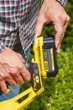 Кущоріз акумуляторний Stanley FatMax, 20 В, 4 Ач, довжина ножа 55 см, діаметр гілок 19 мм, 1 акумулятор і зарядний пристрій, вага - изображение 7