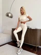 Спортивный женский костюм Hot с имитацией белья для фитнеса и йоги (кроп-топ футболка + леггинсы) c двойным Push Up Однотонный L Молочный (JB02_HOTL) - изображение 6