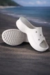 Універсальні шльопанці Crocs Bae Classic Slide white w10 41-42 арт.211108-100 - зображення 2
