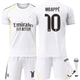 Футбольна форма Real Madrid Mbappe (Мбапе) 10 сезон 2026 з гетрами (розмір 34-38) розмір 26 зріст 140-145 см біла - зображення 1