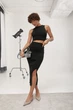 Костюм із майки та спідниці з люрексу - чорний цвет, ONE SIZE - изображение 5