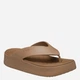 Жіночі в'єтнамки для пляжу Crocs Getaway Platform Flip 209410-2JJ 39-40 Коричневі (198445342493) - зображення 2