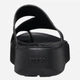 Жіночі в'єтнамки для пляжу Crocs Getaway Platform Toe Loop W 210834-001 39-40 Чорні (198445131349) - зображення 5