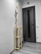 Деревянная напольная вешалка для прихожей — высокая вертикальная стойка для одежды (192 см)ды в коридор напольная деревянная - изображение 4