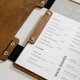 Папка для меню A5 Inko Horeca из утолщённой и лакированной фанеры ПМ02А5 Коричневый Орех - изображение 4