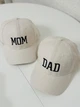 Комплект кепок бейсболка парная Папа Мама (Dad Mom) 56-60р Молочный (8089) - изображение 1