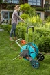 Садовая тележка со шлангом GARDENA и комплектом для полива CleverRoll M Easy Set - изображение 8