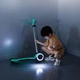 Самокат Micro серии Maxi Deluxe Glow LED – Желейный зеленый - изображение 2