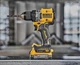Дриль-шуруповерт DeWALT DCD800NT - зображення 4